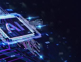 Leuchtender Mikroprozessor mit AI-Aufschrift, umgeben von blauen Leiterbahnen und leuchtenden Linien.