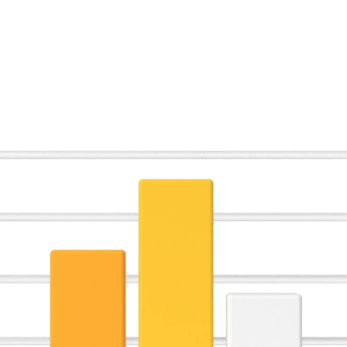 Drei Balken-Diagramm: links orange, mittig gelb und hoch, rechts weißer Balken, auf grauen Linien.