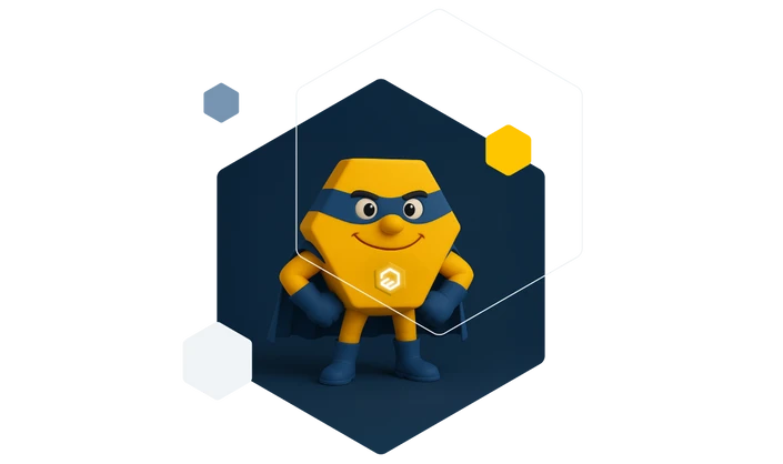 Gelber, hexagonaler Held mit blauer Maske, blaue Arme und Beine, posiert vor dunklem geometrischen Hintergrund.