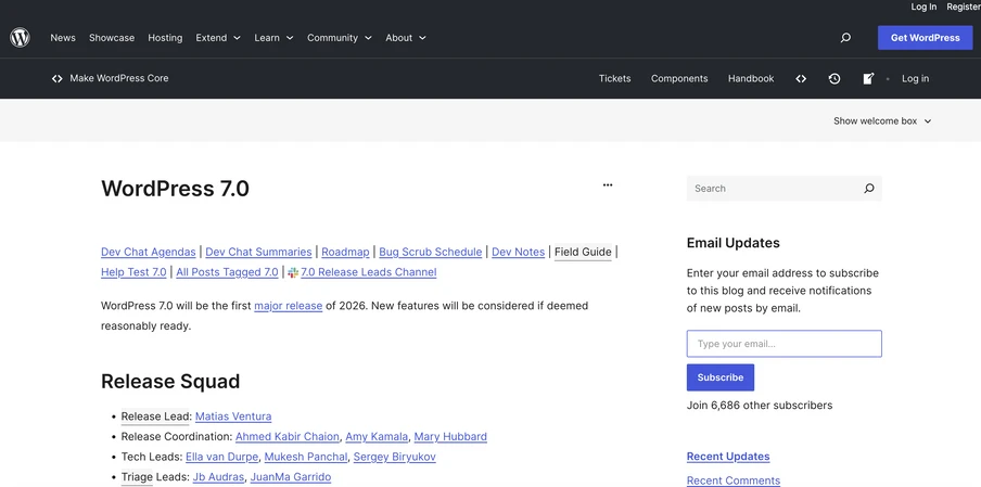 Screenshot einer WordPress-Seite mit der Überschrift WordPress 7.0, dunkler Kopfzeile, Suchfeld rechts und Linkliste.