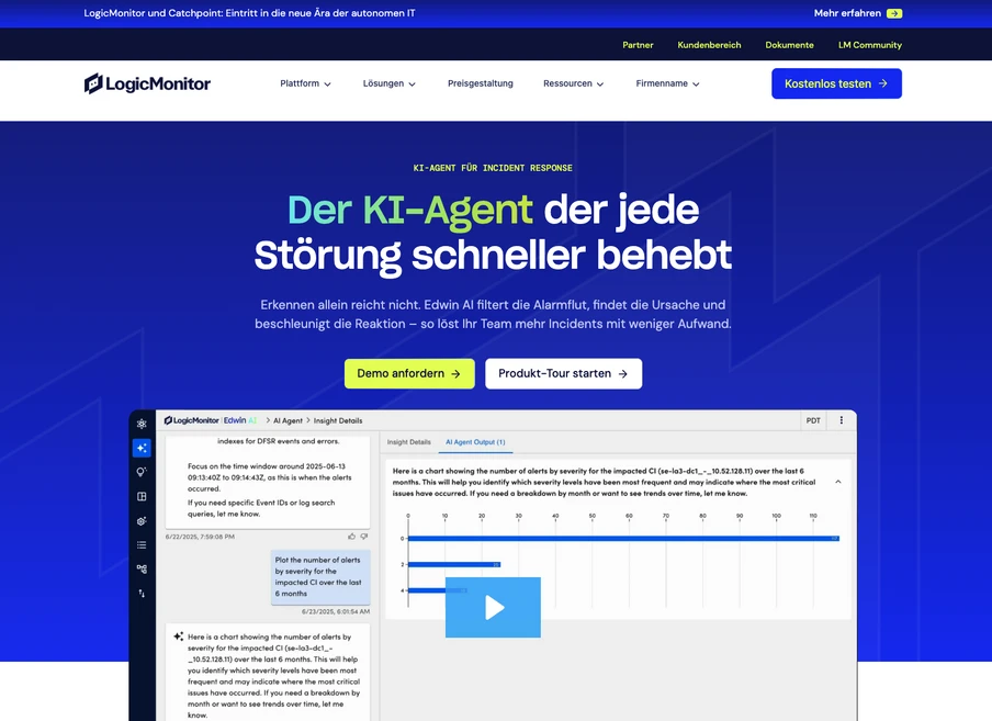 Screenshot einer Webseite mit blauem Verlauf, Logo oben links, Überschrift KI-Agent der jede Störung schneller behebt; darunter UI-Fenster.